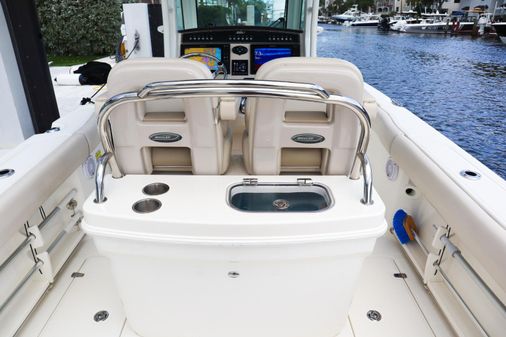 Boston Whaler 250 Outrage image