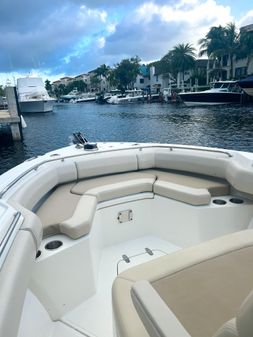 Boston Whaler 250 Outrage image