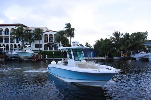 Boston Whaler 250 Outrage image