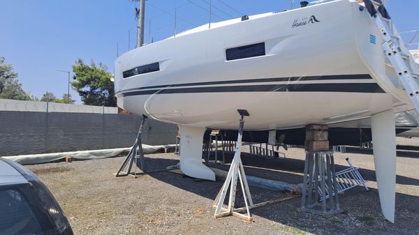 Hanse 410 image