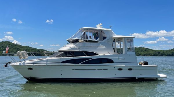 Carver 45 Cockpit Motor Yacht