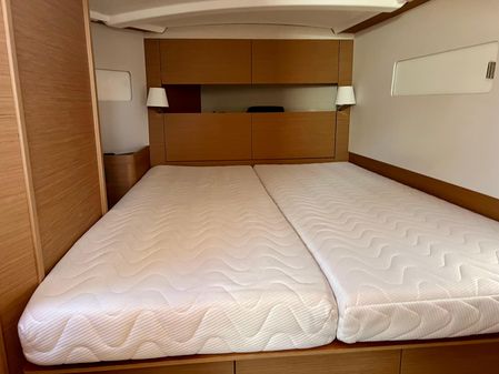 Jeanneau Sun Odyssey 410 image