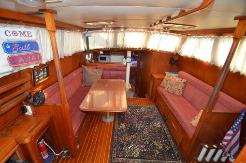 Gulfstar Sailmaster 47 image