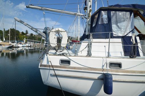 Gulfstar Sailmaster 47 image