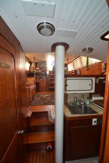 Gulfstar Sailmaster 47 image