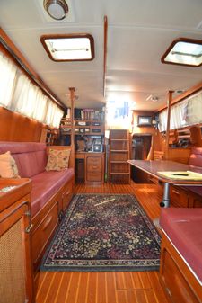 Gulfstar Sailmaster 47 image