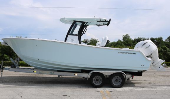 Sportsman OPEN-252-CENTER-CONSOLE image