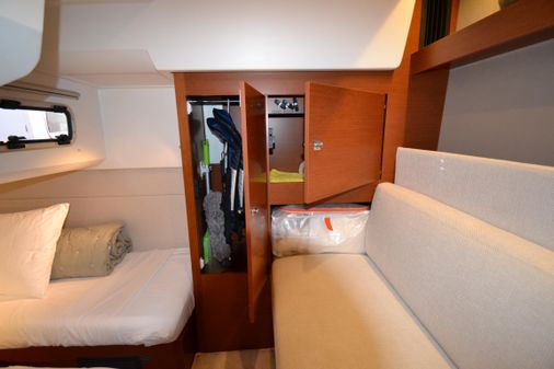 Jeanneau Leader 36 image