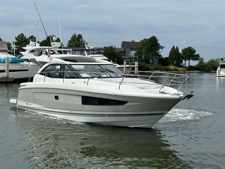 Jeanneau Leader 36 image