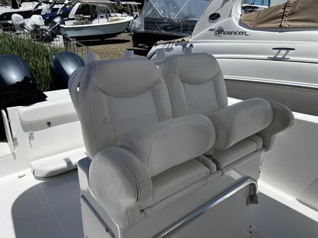 Sea-hunt GAMEFISH-27-FORWARD-SEATING image