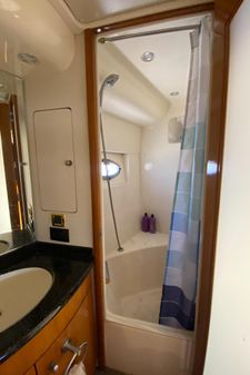 Carver 570 Voyager Pilothouse image