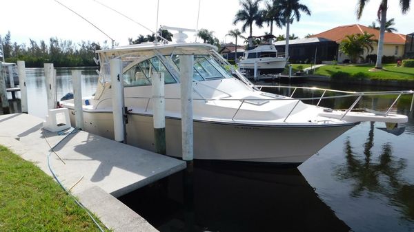 Grady-White Express 360