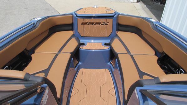 Yamaha-boats 255XD image