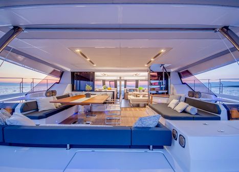 Fountaine Pajot Power 67 image