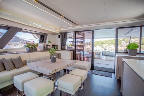 Fountaine Pajot Power 67 image