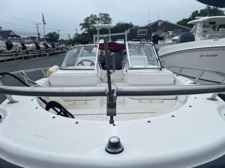 Boston-whaler 160-VENTURA image