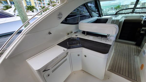 Sea Ray 470 Sundancer image