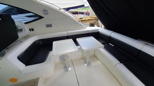 Sea Ray 470 Sundancer image