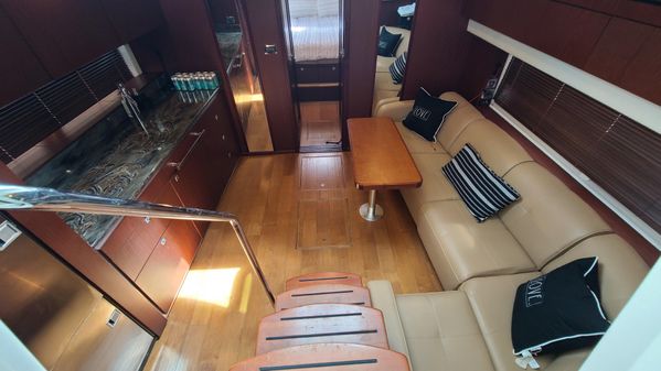 Sea Ray 470 Sundancer image