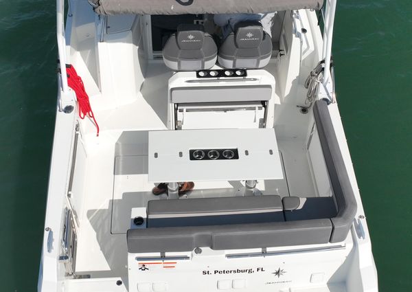 Jeanneau Leader 9.0 WA image