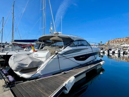 Princess Yachts V40 image