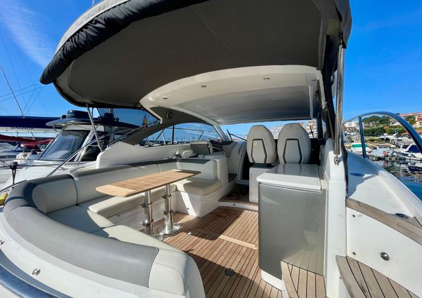 Princess Yachts V40 image