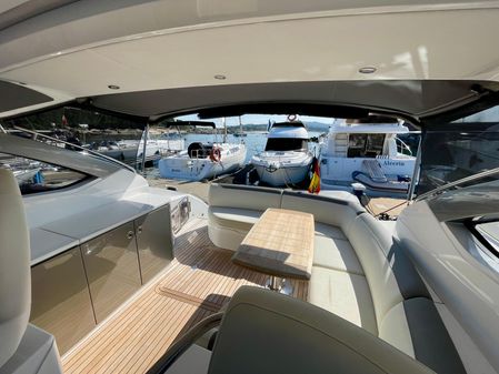 Princess Yachts V40 image