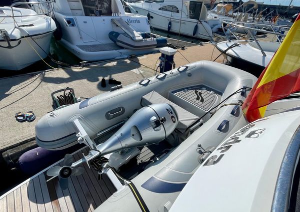 Princess Yachts V40 image