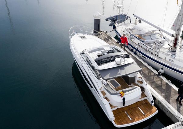 Princess Yachts V40 image