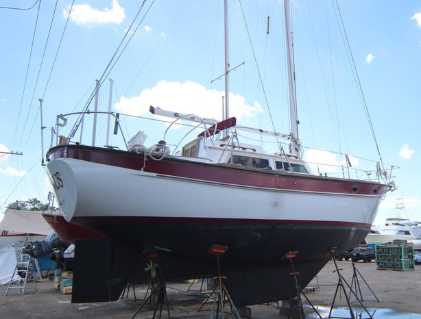 csy 33 sailboat