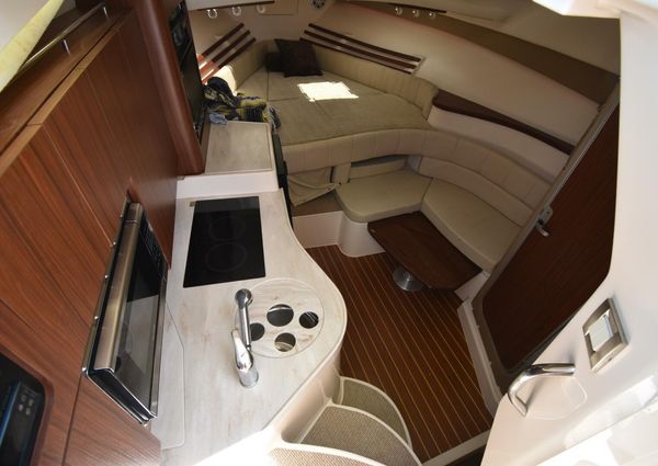 Grady-White Express 330 image