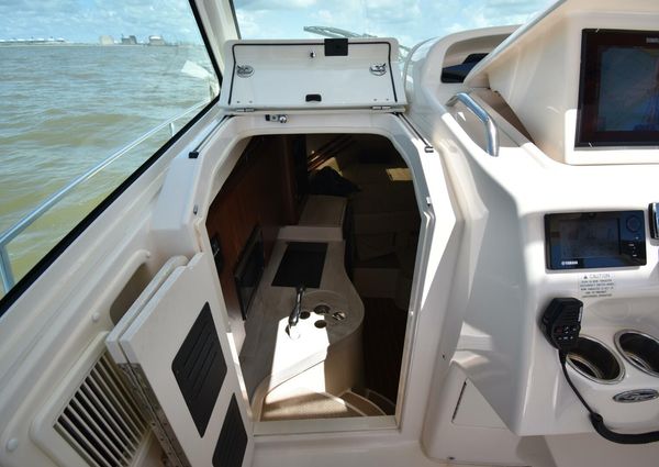 Grady-White Express 330 image