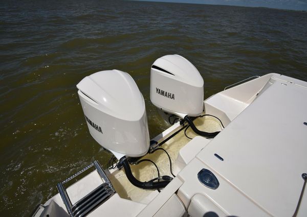 Grady-White Express 330 image