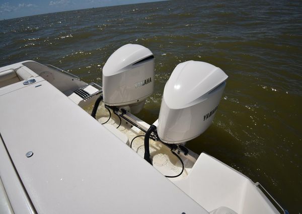 Grady-White Express 330 image