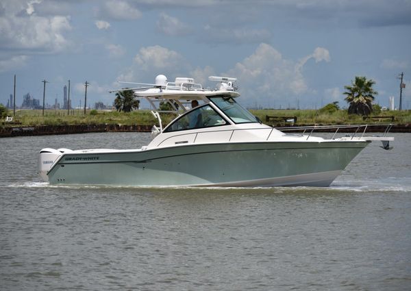 Grady-White Express 330 image