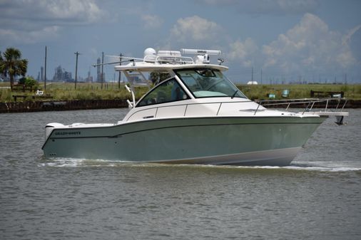 Grady-White Express 330 image