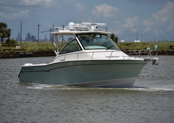 Grady-White Express 330 image