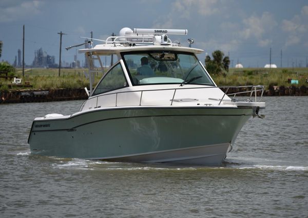 Grady-White Express 330 image