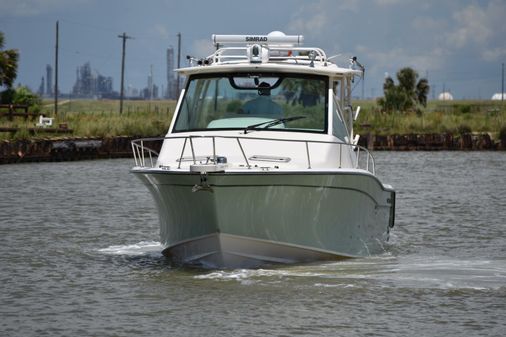 Grady-White Express 330 image