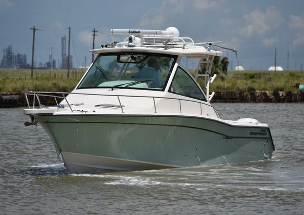 Grady-White Express 330 image