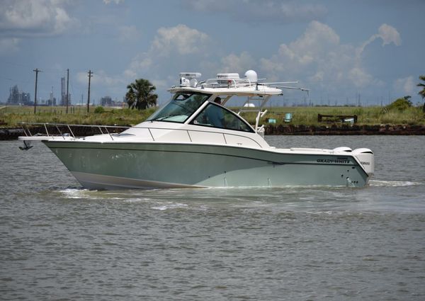 Grady-White Express 330 image