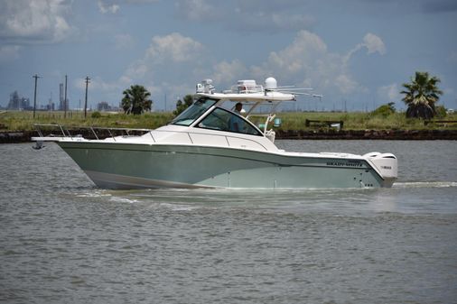 Grady-White Express 330 image