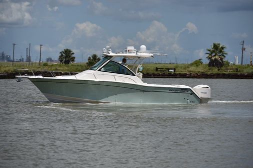 Grady-White Express 330 image