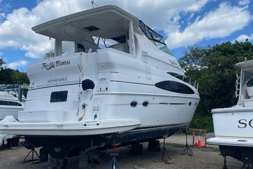 Carver 466 Motor Yacht image