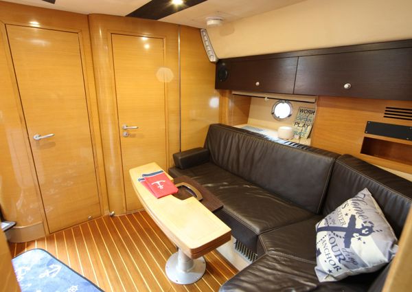 Cranchi Mediterranee 43 image