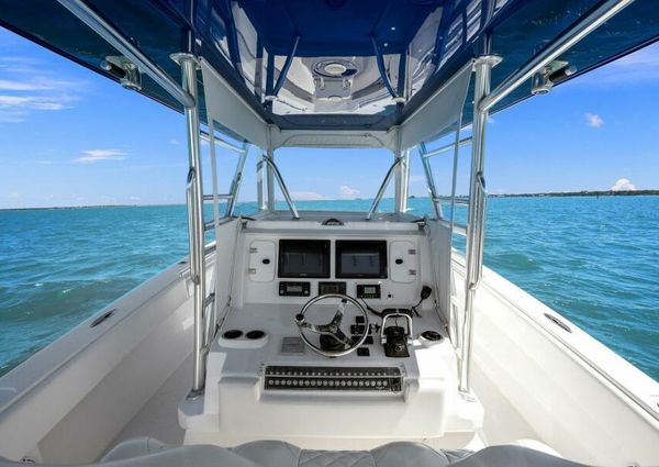 Invincible 39 Center Console image