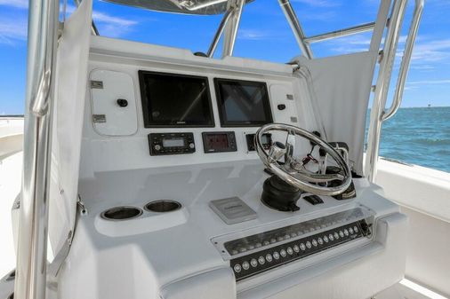 Invincible 39 Center Console image