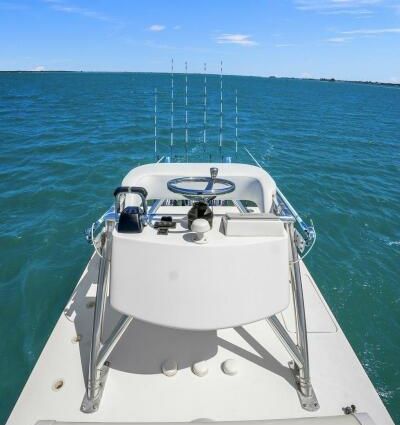 Invincible 39 Center Console image