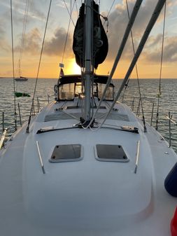 Hunter 50 Aft Cockpit image