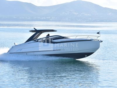 2023 FairlineF//Line 33